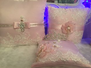 Quinceanera and Wedding Pillows And Money Box