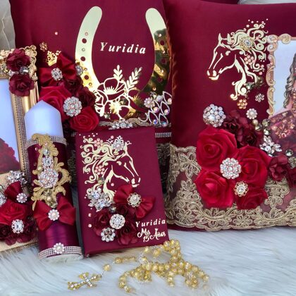 Beautiful Quinceanera Accessories