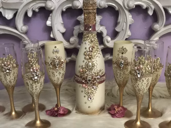 Quinceanera Champagne Set - Decorative Only